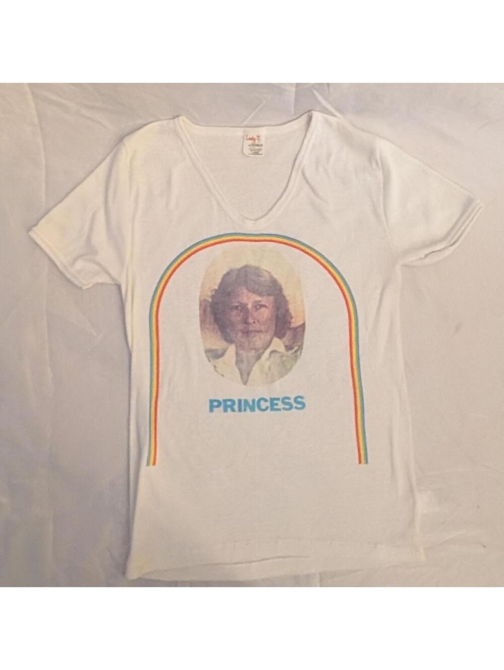 Vintage White V-Neck T-Shirt with Retro 'Princess' Graphic